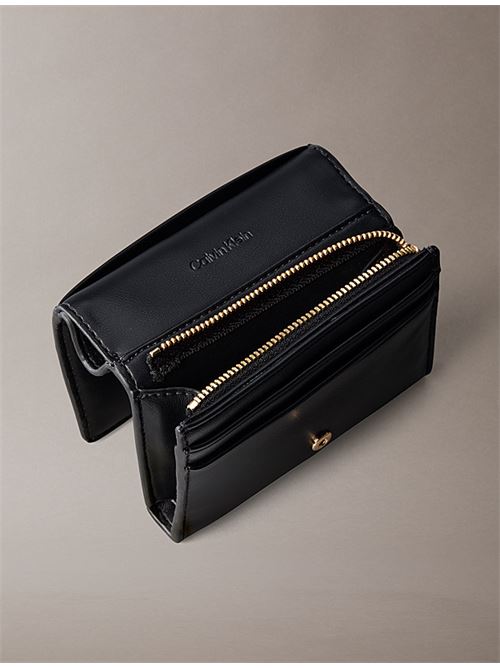 bold ck medium bifold CALVIN KLEIN | LV04F1156GUB1
